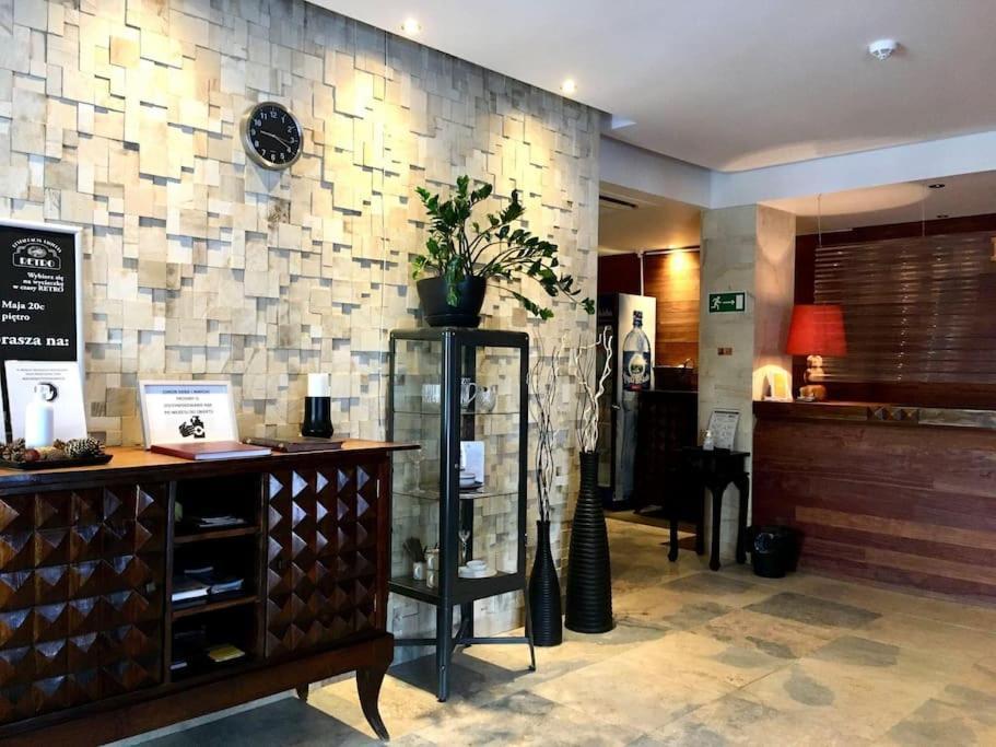 Apartment Lola 5 *
