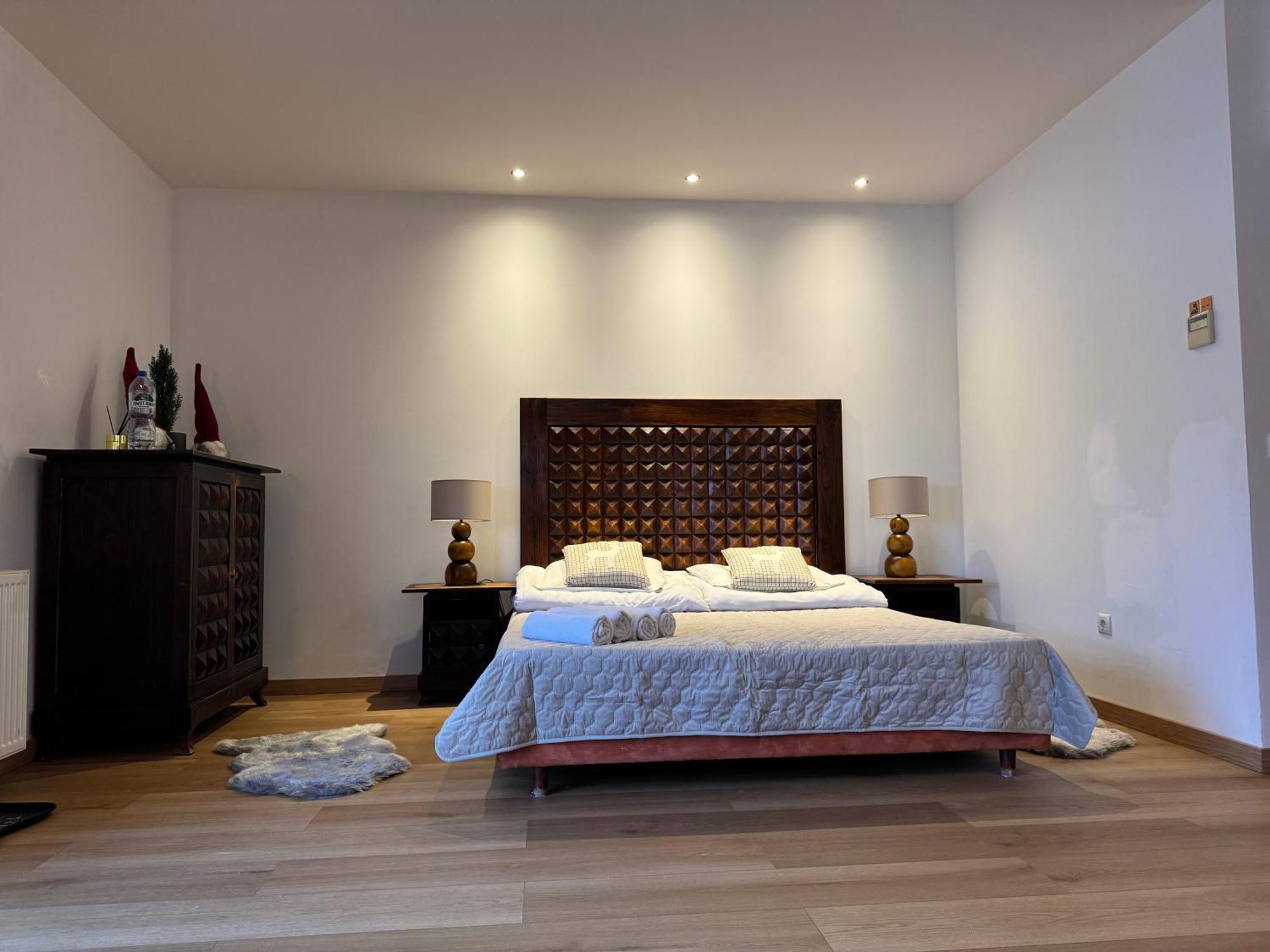 Apartment Lola 5 *